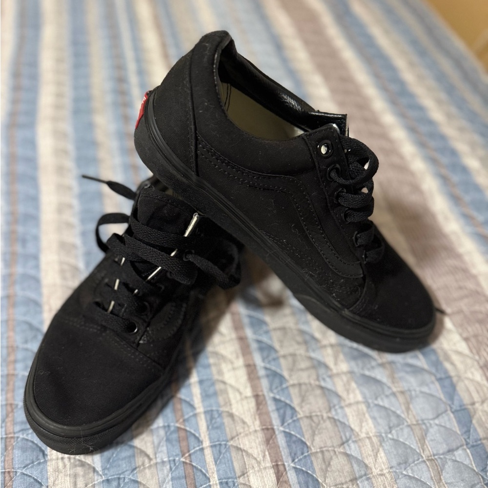 Vans Black Low-Top Canvas Sneakers